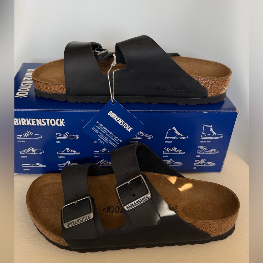 NEW Birkenstock Arizona Oiled-Leather Sandals - Black - Size 39 Regular